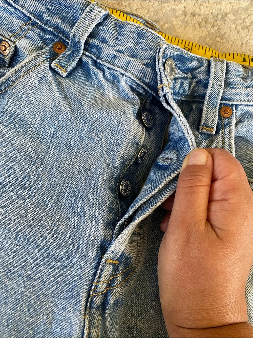 Levi’s 501 Distressed Blue Jeans Straight Leg Light Wash Button Fly High Rise 25